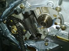 un bolting  gears
