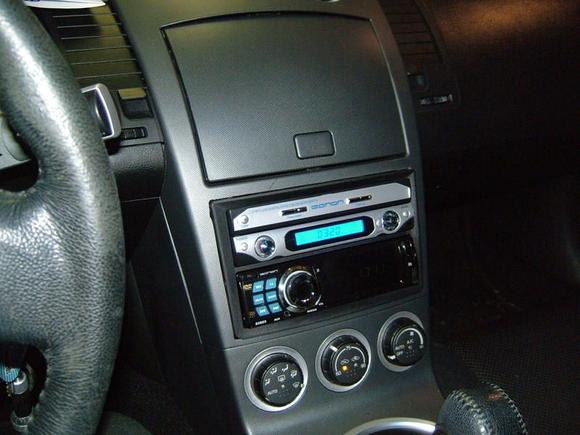 Budget head unit with mp3 DVD.