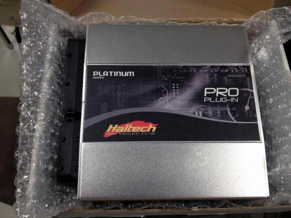 HalTech Pro Plug In 01