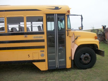 1996 Blue Bird Chevy school bus camper little home