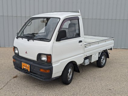 1995 Mitsubishi Minicab Truck