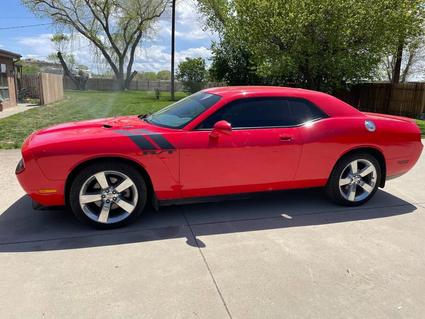 Pristine 2009 Dodge Challenger RT  5.7L V8 HEMI