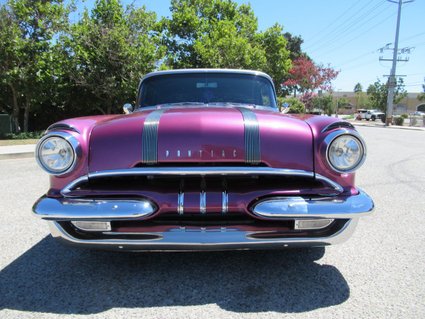 1955 Pontiac Chieftain 2 Door Hardtop