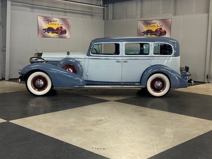 1935 Cadillac 355