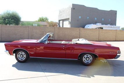 1965 pontiac convertible with gto option,4 speed