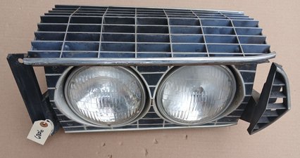 1967 Ford Thunderbird Grille w doors
