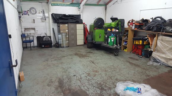 while in the shop i had a good clean up!