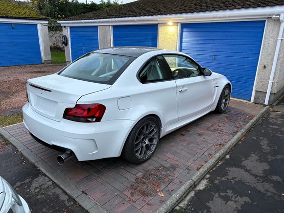 Another step closer with my sons project now painted. Just sorting a few odds and sods before MOT. 