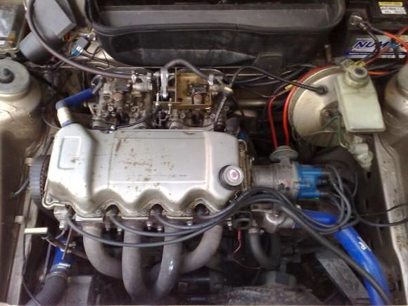 2.0 ZVH with twin 40 dellorto's ;)