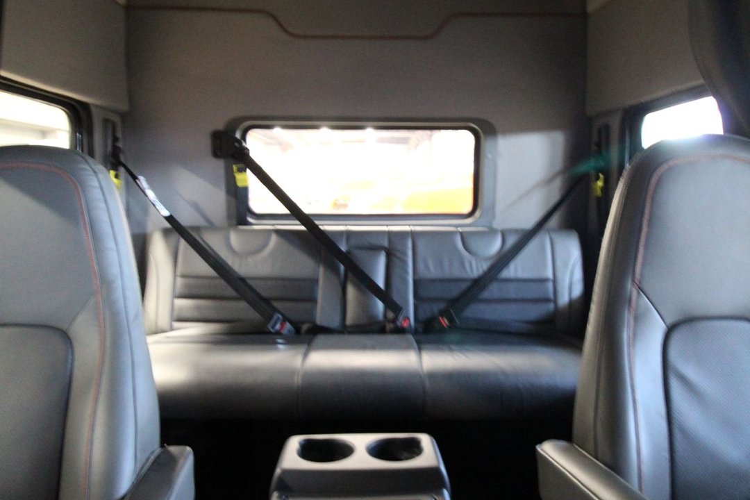 Volvo VNR 640 four door for Sale in EULESS, TX | RacingJunk