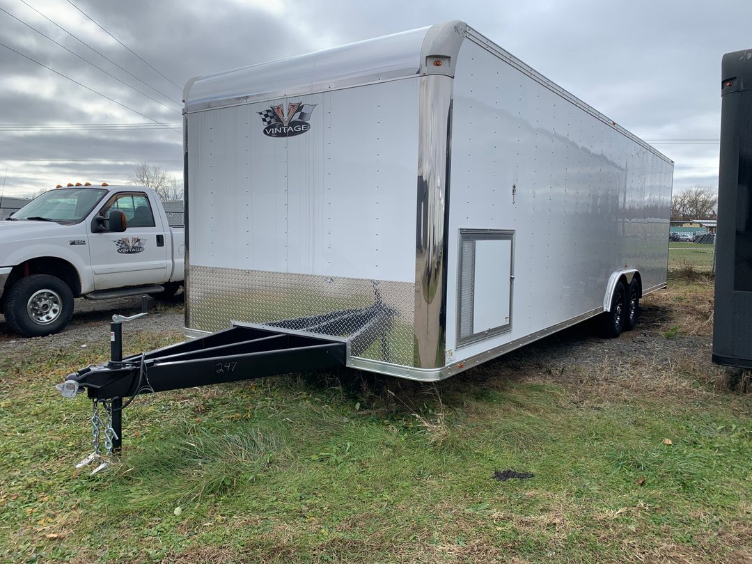 28' Vintage Outlaw Trailer 2020 for Sale in Marengo, IL RacingJunk
