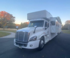 2017 NRC Slide Out Cascadia 40K Miles 