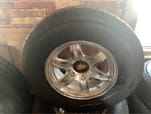 225/75R15 Tire on Aluminum Rims for Sale $175
