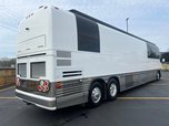 2012 Prevost X345 w 3 Bunks and Master Suite Bus A/C CLEAN!!  for sale $379,999 