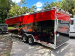 30’ Featherlite gooseneck race trailer 