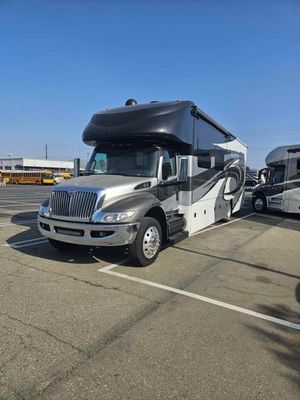 2022 NeXus RV Ghost Super 36DS 