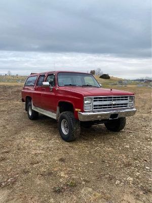 1985 Chevrolet Suburban  for sale $12,995 