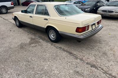 1984 Mercedes-Benz 300SE  for sale $12,995 