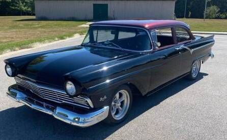 1957 Ford Custom  for Sale $70,895 