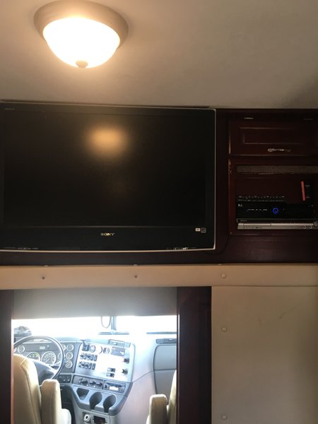 2008 Columbia Motorhome