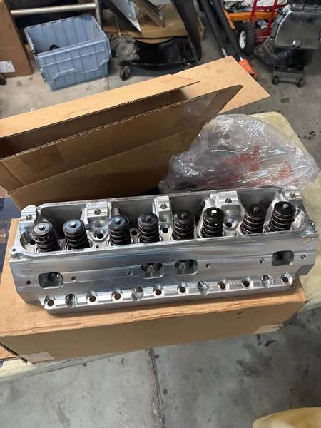 TFS 240 BBM big block mopar heads 