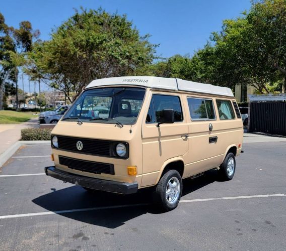 1985 Volkswagen Vanagon  for Sale $32,995 