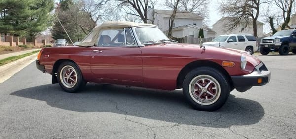 1974 MG MGB  for Sale $11,995 