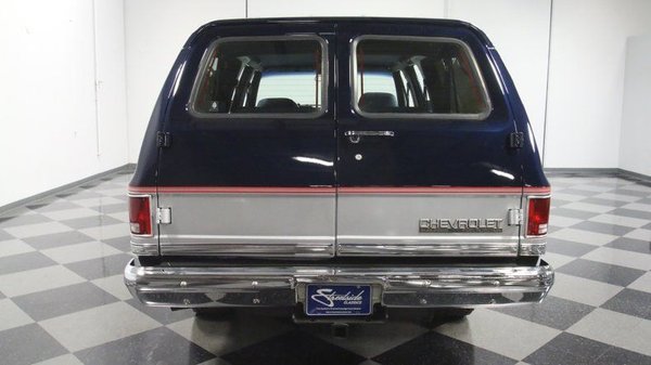 1990 Chevrolet Suburban for Sale $23,995