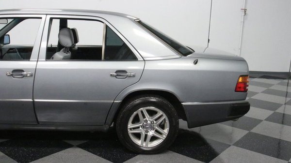 1990 Mercedes-Benz 300E for Sale $8,995
