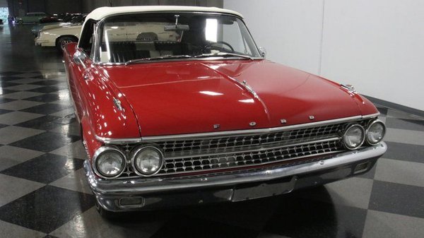 1961 Ford Galaxie Sunliner Convertible for Sale $35,995