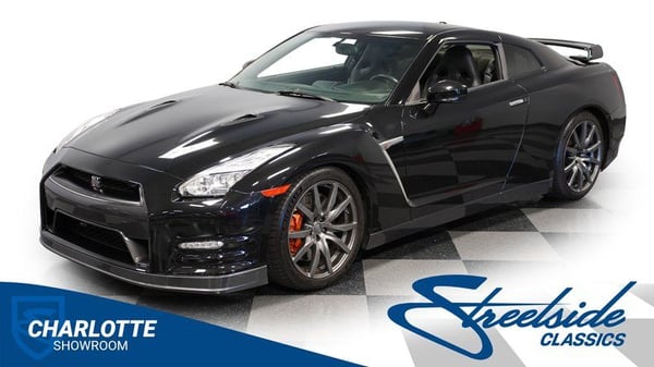 2015 Nissan GT-R  for Sale $83,995 