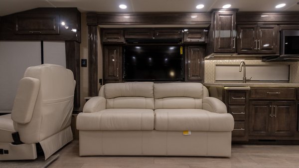 2021 Entegra Coach Aspire 44W Class A Luxury Diesel