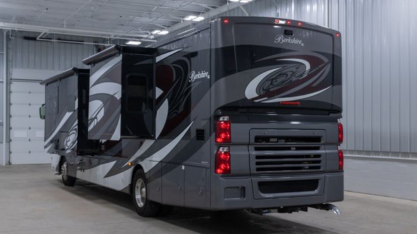 Used 2019 Berkshire XL 40D Class A Diesel Pusher Motorhome R
