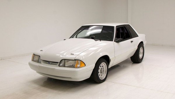 1992 Ford Mustang LX for Sale $28,900