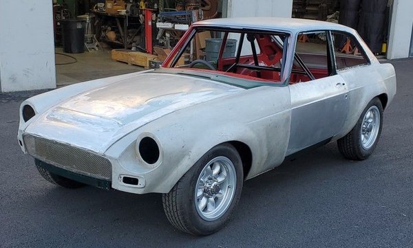 MGC-GTS Sebring tribute project w/trailer  for Sale $35,000 