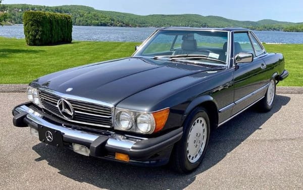 1986 Mercedes-Benz 560SL  for Sale $38,895 