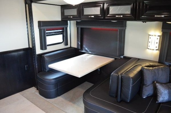 2018 Haulmark 45BH Status Super C Class Motorcoach- 45&r
