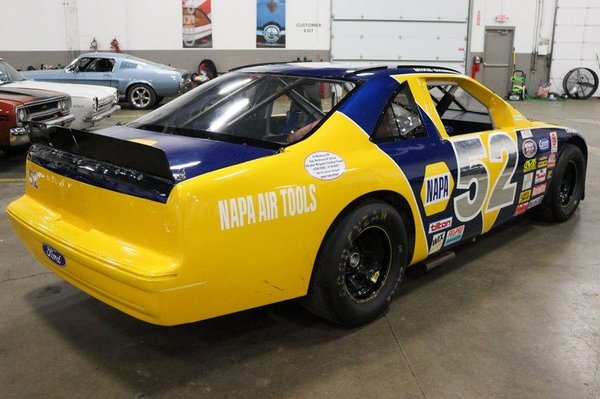 1993 Ford Thunderbird NAPA NASCAR for Sale $31,900