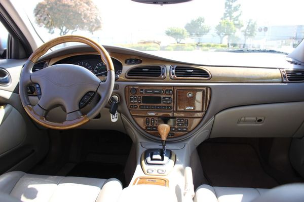 2001 Jaguar S-Type 4.0 4dr Sedan for Sale $12,900