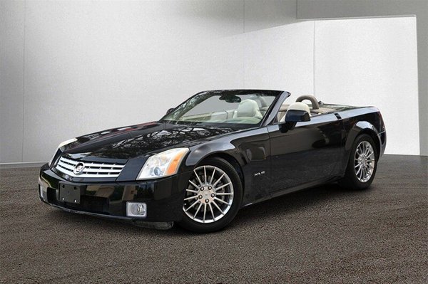 2005 Cadillac XLR 