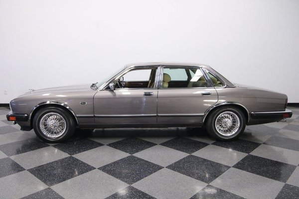 1990 Jaguar XJ6 Sovereign for Sale $6,995