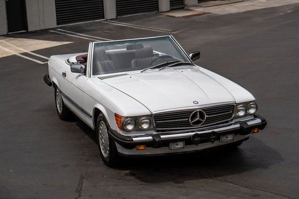 1988 Mercedes-Benz 560 SL  for Sale $89,500 