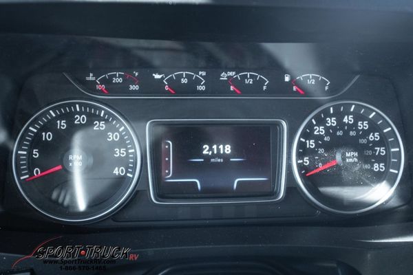 2021 NeXus RV Wraith Super 32W