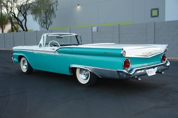 1959 Ford  Fairlane  for Sale $49,950 