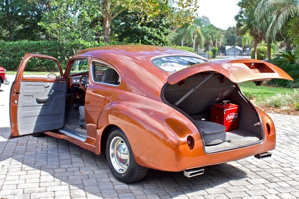 1947 Chevrolet Fleetline Aero Sedan Resto-Mod