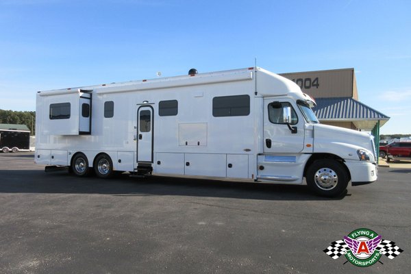 2020 Renegade 1.5 Bath Motorhome