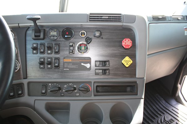 2008 Haulmark/ Pre-emission chassis for Sale $159,995