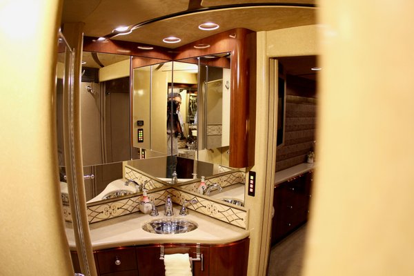 2008 Prevost Motorcoach for Sale $619,000