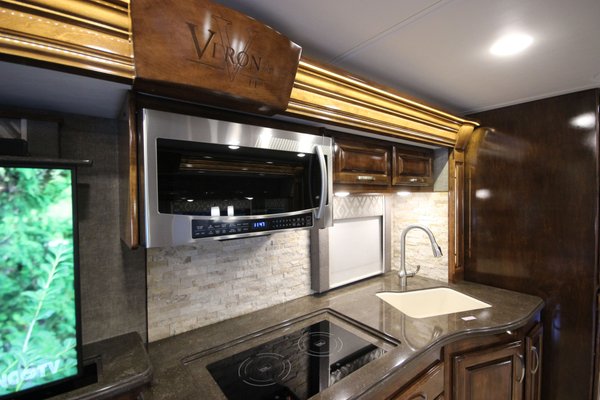 2021 Renegade RV Verona LE 40LTS Class C Motorhome
