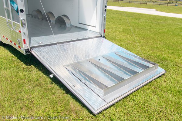 2019 Sundowner 2486SGM - 44' Toy Hauler for Sale $76,900